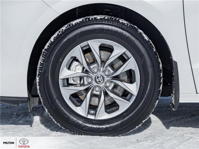 2025 Toyota Sienna XLE 8-Passenger (Stk: 239203) in Milton - Image 4 of 27