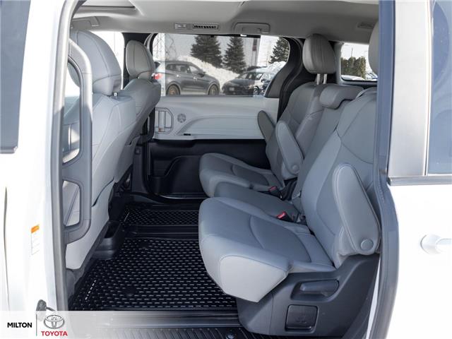 2025 Toyota Sienna XLE 8-Passenger (Stk: 239203) in Milton - Image 22 of 27