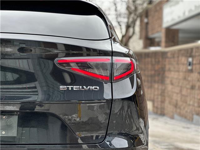 2024 Alfa Romeo Stelvio ti (Stk: 651AR-A) in Toronto - Image 9 of 23