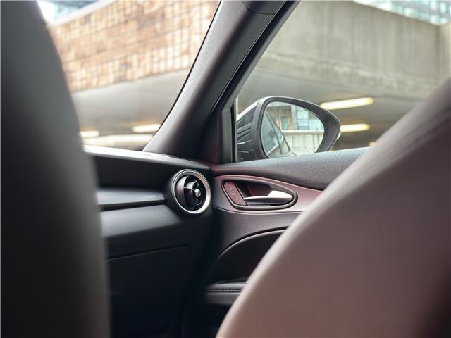 2024 Alfa Romeo Stelvio ti (Stk: 651AR-A) in Toronto - Image 12 of 23