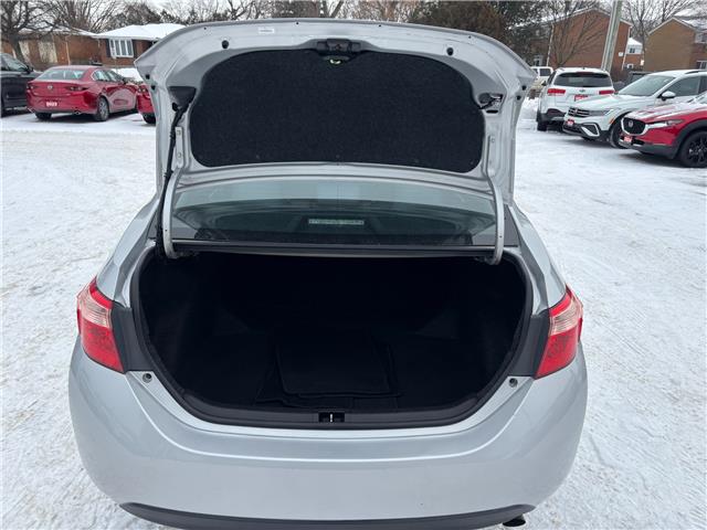 2019 Toyota Corolla LE (Stk: M6058) in Sarnia - Image 9 of 30