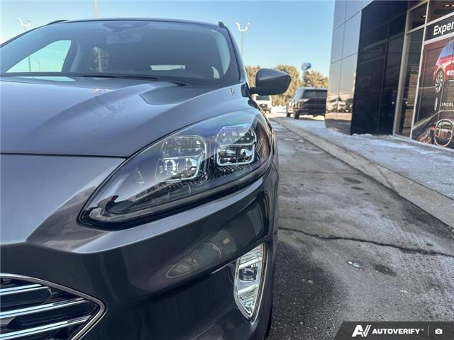 2022 Ford Escape Titanium Hybrid (Stk: 6S010A) in Oakville - Image 8 of 24