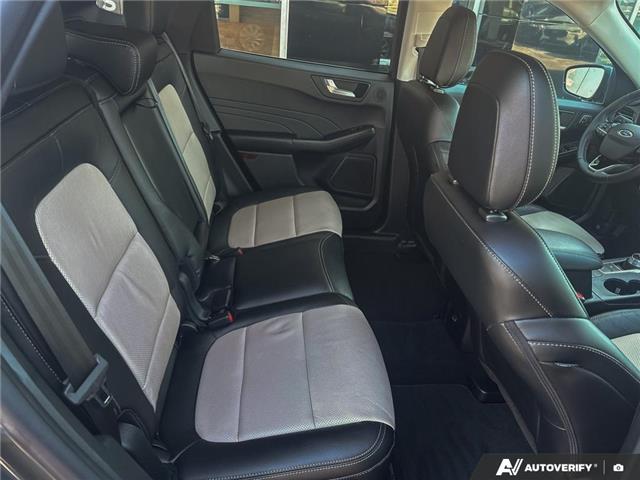 2022 Ford Escape Titanium Hybrid (Stk: 6S010A) in Oakville - Image 22 of 24