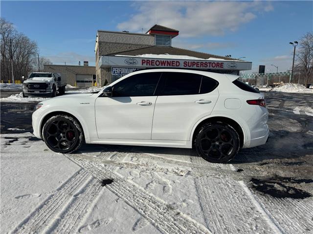 2022 Alfa Romeo Stelvio ti (Stk: PR31633) in Windsor - Image 2 of 27