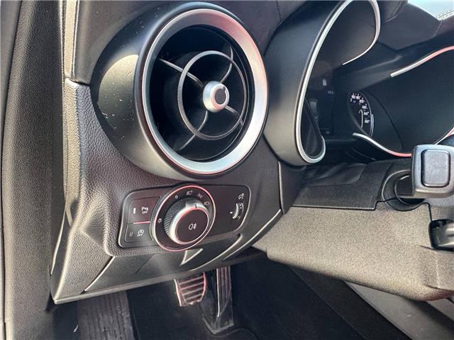 2022 Alfa Romeo Stelvio ti (Stk: PR31633) in Windsor - Image 16 of 27