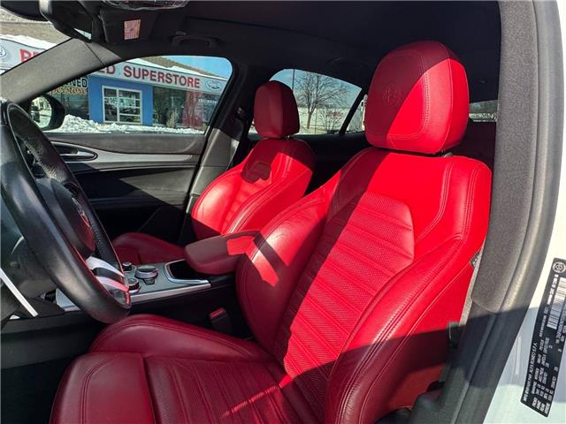 2022 Alfa Romeo Stelvio ti (Stk: PR31633) in Windsor - Image 17 of 27