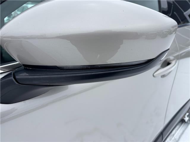 2022 Mazda CX-30 GT (Stk: M6084) in Sarnia - Image 10 of 38
