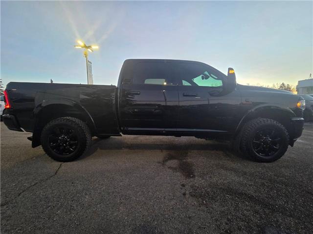 2023 RAM 3500 Limited (Stk: 7072) in Calgary - Image 3 of 11 2023 RAM 3500 Limited (Stk: 7072) in Calgary - Image 3 of 11