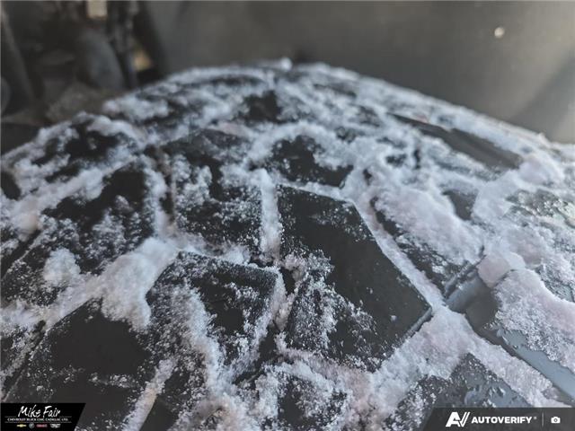 2021 GMC Sierra 1500 AT4 (Stk: 26412A) in Perth - Image 7 of 25