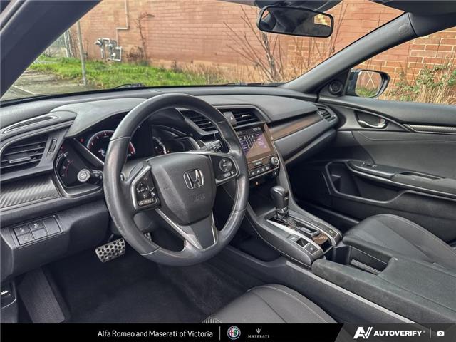 2017 Honda Civic Sport (Stk: 912170) in Victoria - Image 13 of 25