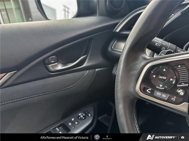 2017 Honda Civic Sport (Stk: 912170) in Victoria - Image 17 of 25
