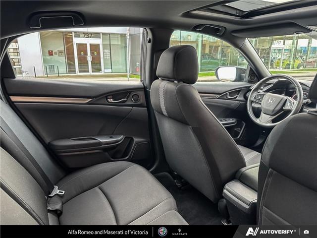2017 Honda Civic Sport (Stk: 912170) in Victoria - Image 23 of 25