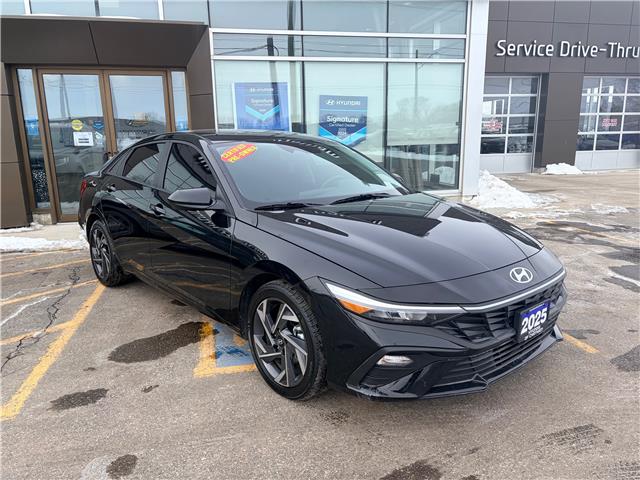 2025 Hyundai Elantra Preferred w/Tech Package (Stk: 6B001A) in Chatham - Image 3 of 24