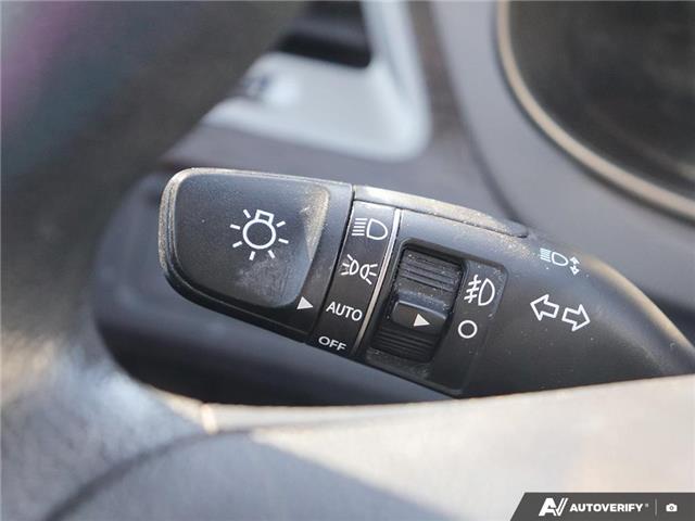 2018 Hyundai Santa Fe Sport 2.4 Base (Stk: 6-A7949B) in Whitby - Image 19 of 31