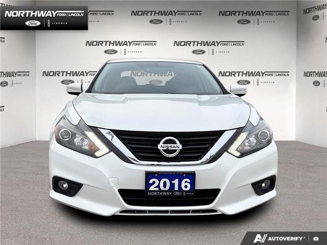 2016 Nissan Altima 2.5 SL Tech (Stk: 5BR6238A) in Brantford - Image 2 of 23