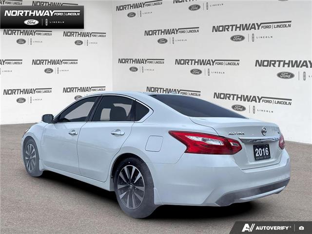 2016 Nissan Altima 2.5 SL Tech (Stk: 5BR6238A) in Brantford - Image 4 of 23