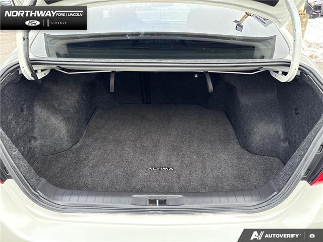 2016 Nissan Altima 2.5 SL Tech (Stk: 5BR6238A) in Brantford - Image 10 of 23