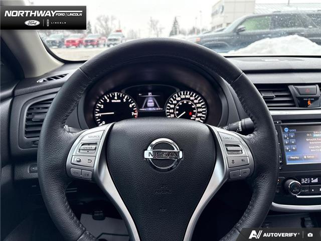 2016 Nissan Altima 2.5 SL Tech (Stk: 5BR6238A) in Brantford - Image 12 of 23