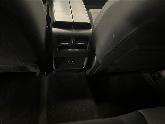 2023 Nissan Rogue SV Moonroof (Stk: 43439J) in Belleville - Image 9 of 25