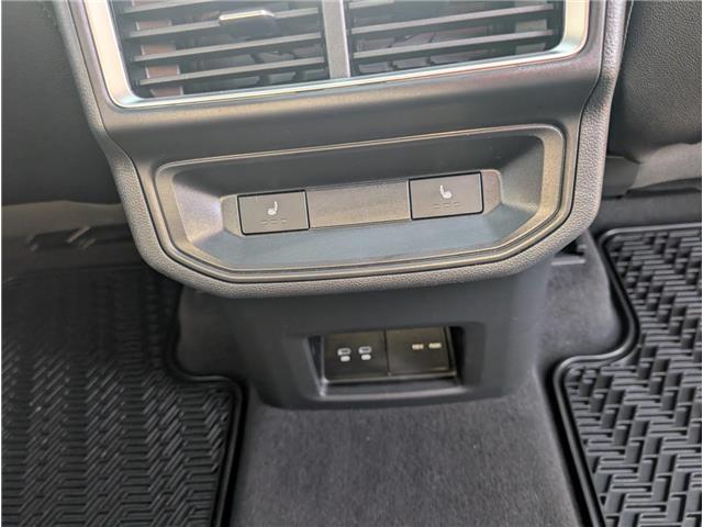2024 Volkswagen Atlas Cross Sport 2.0 TSI Execline (Stk: SK-558A) in Calgary - Image 16 of 27