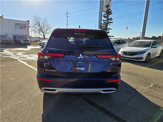 2024 Mitsubishi Outlander GT (Stk: 8972) in Calgary - Image 6 of 25