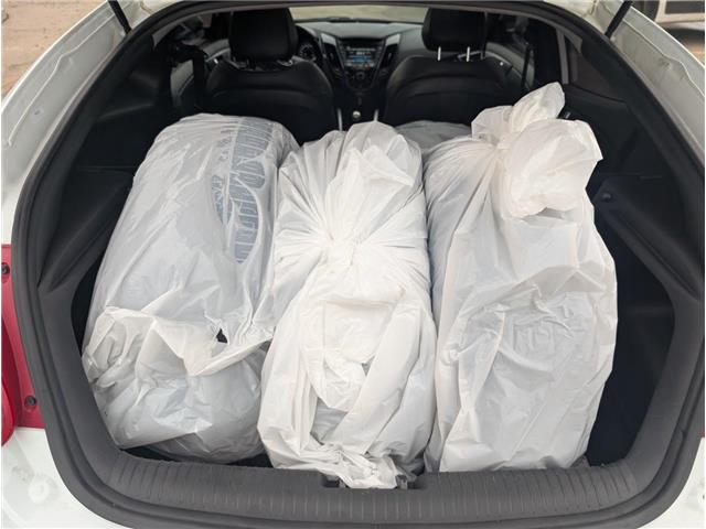 2013 Hyundai Veloster Turbo (Stk: 19424A) in Calgary - Image 5 of 23