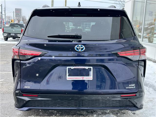 2024 Toyota Sienna XSE 7-Passenger (Stk: W6993) in Cobourg - Image 5 of 28
