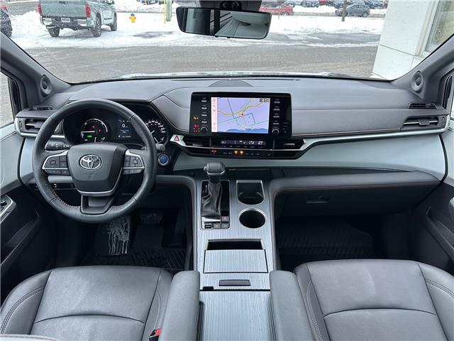 2024 Toyota Sienna XSE 7-Passenger (Stk: W6993) in Cobourg - Image 10 of 28