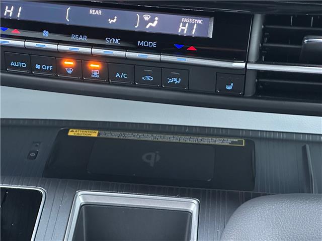 2024 Toyota Sienna XSE 7-Passenger (Stk: W6993) in Cobourg - Image 21 of 28