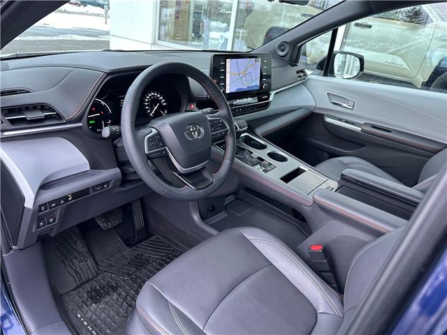 2024 Toyota Sienna XSE 7-Passenger (Stk: W6993) in Cobourg - Image 8 of 28