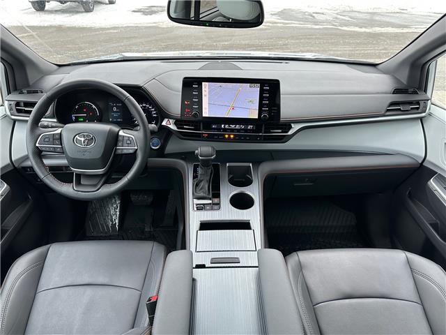 2024 Toyota Sienna XSE 7-Passenger (Stk: W6996) in Cobourg - Image 11 of 27