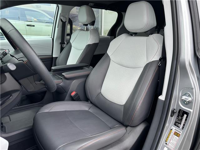 2024 Toyota Sienna XSE 7-Passenger (Stk: W6996) in Cobourg - Image 7 of 27