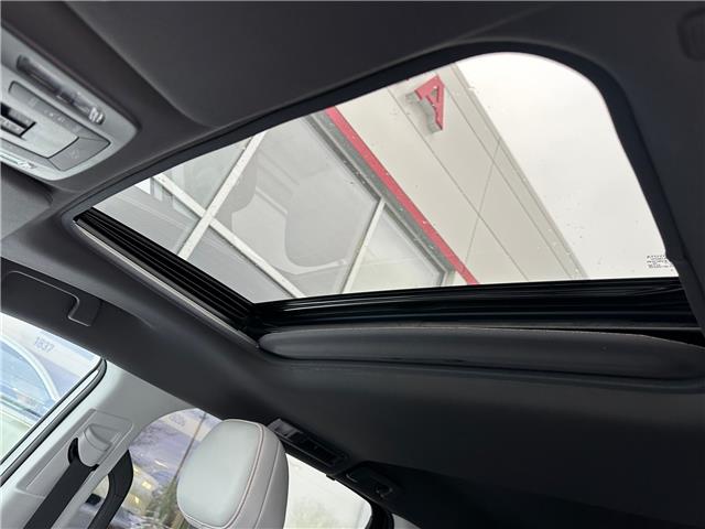 2024 Toyota Sienna XSE 7-Passenger (Stk: W6996) in Cobourg - Image 8 of 27