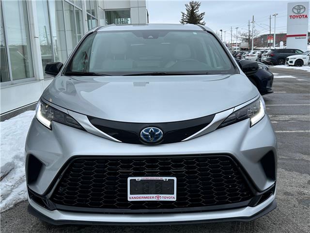 2024 Toyota Sienna XSE 7-Passenger (Stk: W6996) in Cobourg - Image 3 of 27