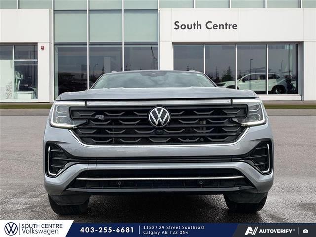 2024 Volkswagen Atlas 2.0 TSI Execline (Stk: SU7726A) in Calgary - Image 2 of 23