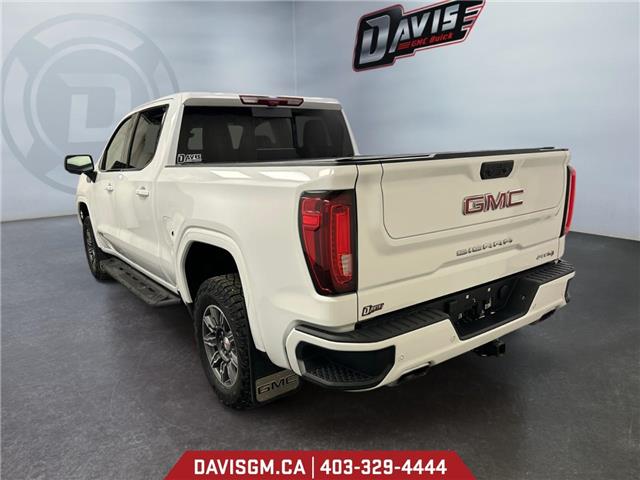 2024 GMC Sierra 1500 AT4 (Stk: 302858) in Lethbridge - Image 3 of 15