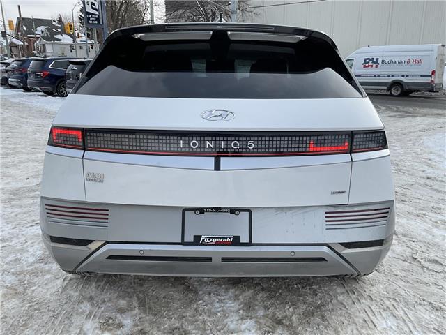 2024 Hyundai IONIQ 5 Preferred Long Range w/Ultimate Package (Stk: 4813) in KITCHENER - Image 6 of 35