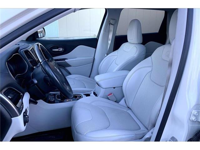 2019 Jeep Cherokee Overland (Stk: TSR86531) in Sherwood Park - Image 23 of 30