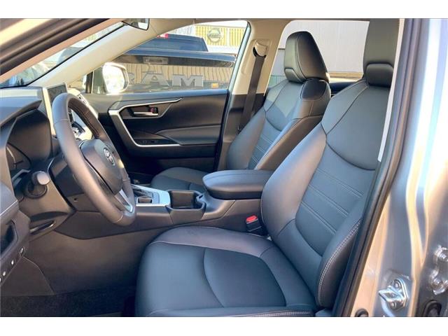 2025 Toyota RAV4 XLE (Stk: 25B8444) in Sherwood Park - Image 23 of 30
