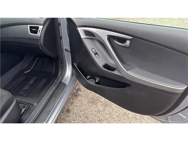 2016 Hyundai Elantra GL (Stk: TS139A) in Kamloops - Image 6 of 16