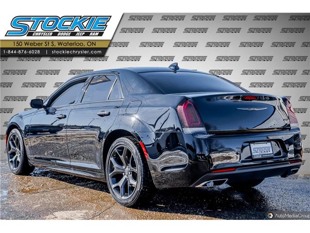 2021 Chrysler 300 Touring (Stk: 46470) in Waterloo - Image 7 of 28