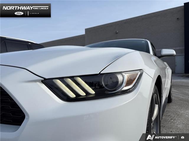 2017 Ford Mustang V6 (Stk: 5BR8062A) in Brantford - Image 7 of 23