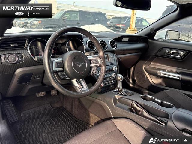 2017 Ford Mustang V6 (Stk: 5BR8062A) in Brantford - Image 11 of 23