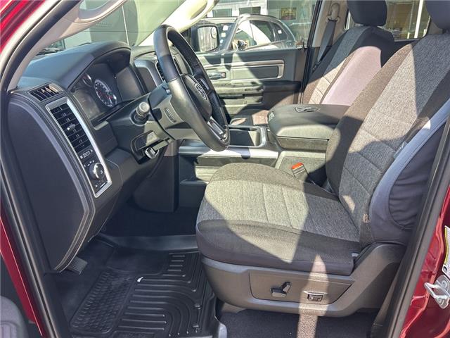 2021 RAM 1500 Classic SLT (Stk: P4929) in Surrey - Image 9 of 15