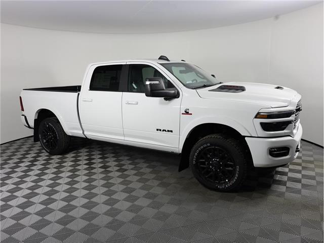 2026 RAM 3500 Limited (Stk: 26T105) in Calgary - Image 5 of 17