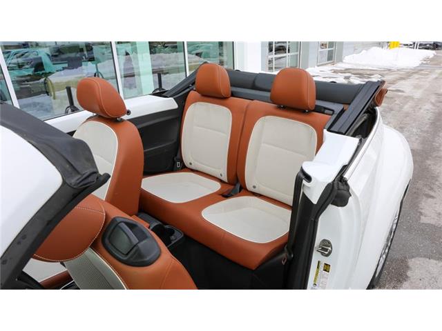 2016 Volkswagen Beetle 1.8 TSI Classic (Stk: V26021) in Waterloo - Image 11 of 18