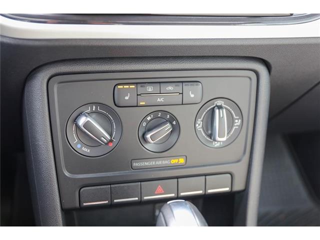 2016 Volkswagen Beetle 1.8 TSI Classic (Stk: V26021) in Waterloo - Image 16 of 18