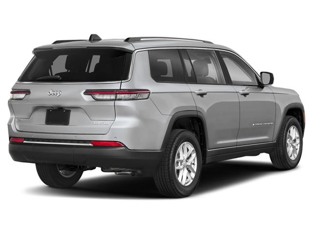 2024 Jeep Grand Cherokee L Laredo (Stk: 30840) in Surrey - Image 2 of 12