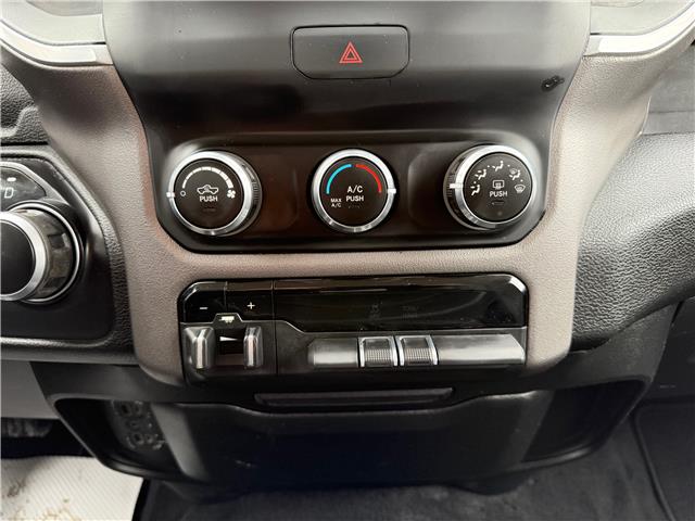 2020 RAM 2500 Big Horn (Stk: W9345) in Uxbridge - Image 13 of 20