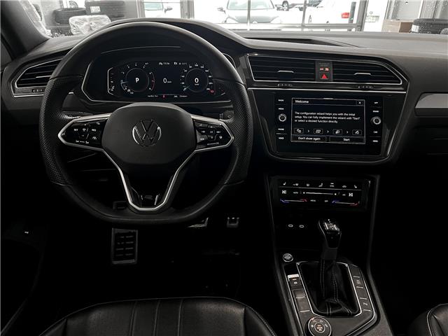 2024 Volkswagen Tiguan Comfortline R-Line Black Edition (Stk: 25169B) in Prince Albert - Image 9 of 12
